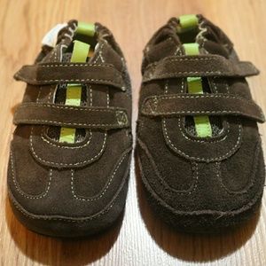 NWOT Robeez Mini Shoez